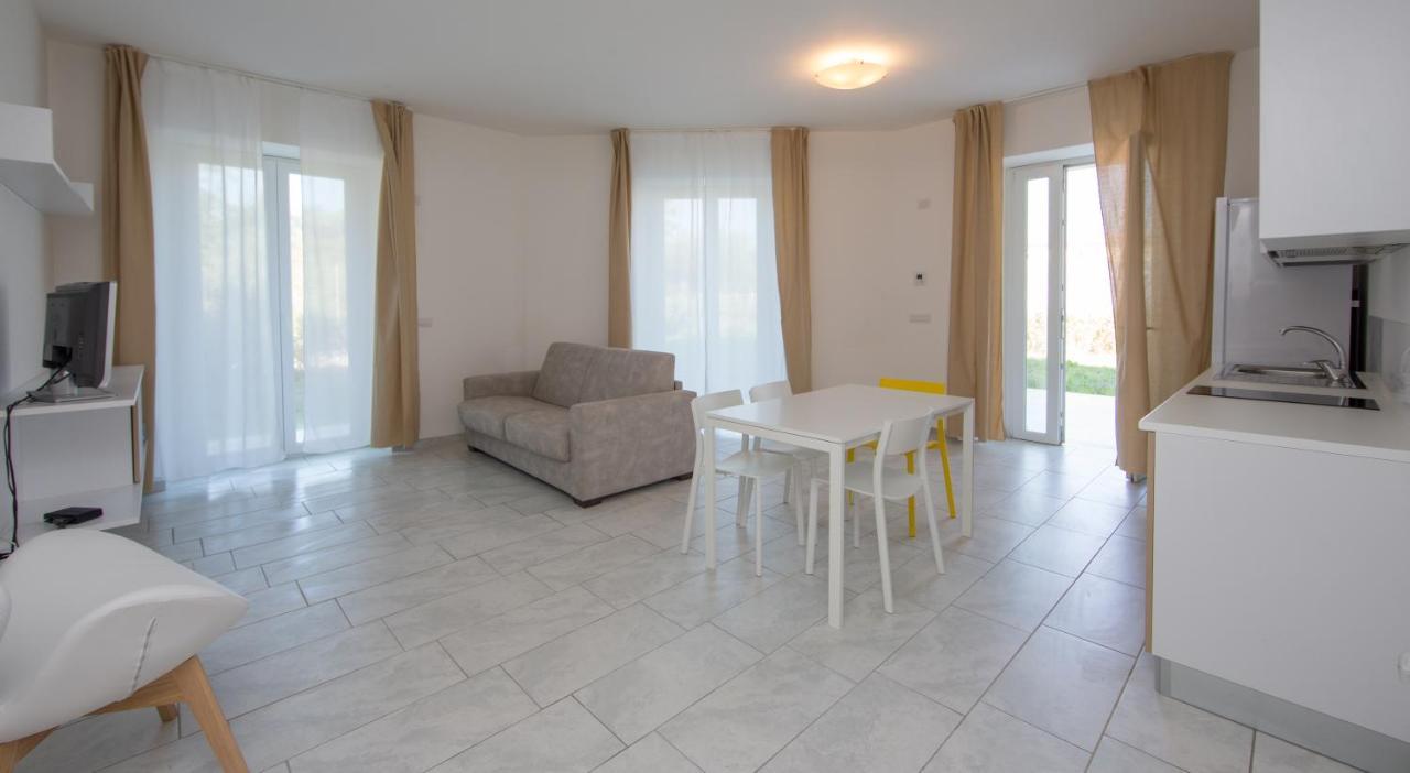 Toscana Charme Apartments 칼람브로네 외부 사진